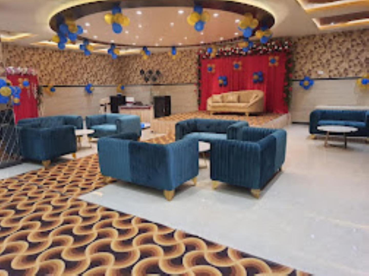 The Imperial Hotel And Convention Centre Канпур Екстериор снимка